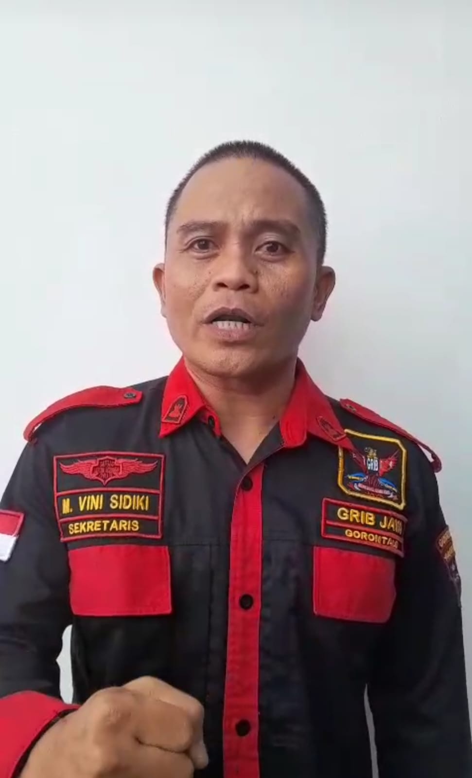 PLT KETUA GRIB JAYA GORONTALO MOH VINI SIDIKI, S.IP: SEPENUHNYA DUKUNG POLRI DI BAWAH LANGSUNG PRESIDEN